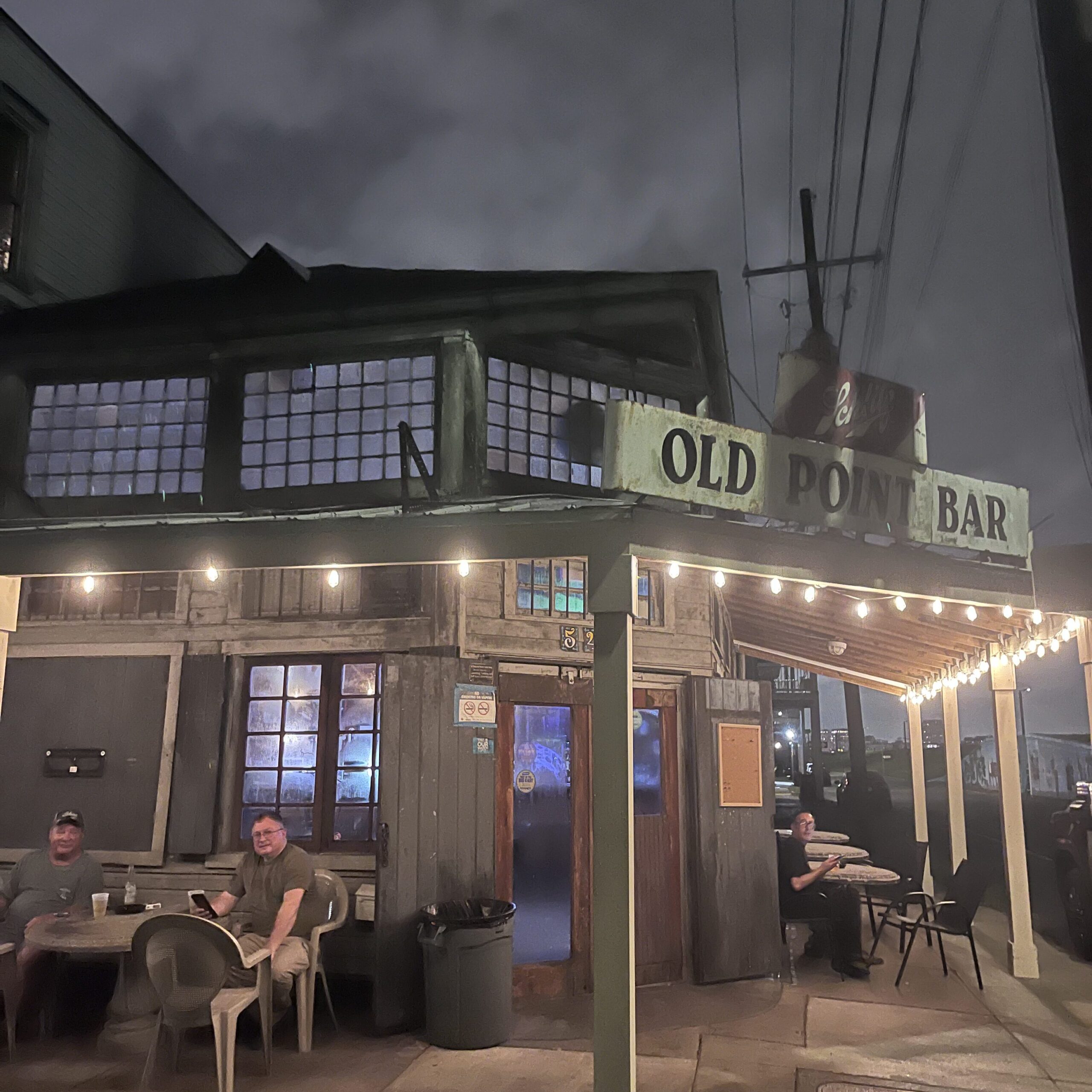 Algiers Old Point Bar